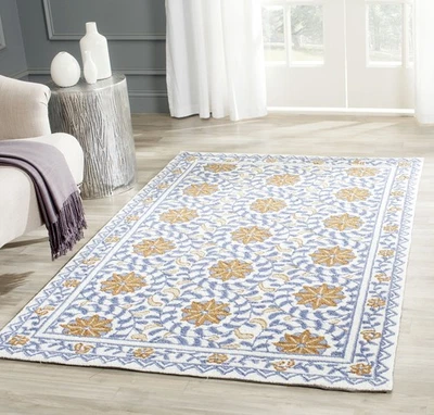 Chelsea Collection Accent Rug - 3'9" x 5'9", Ivory & Blue, Hand-Hooked French... - Image 1 of 4