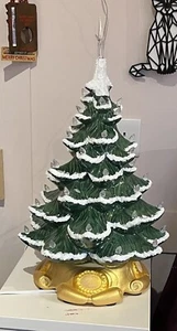 Vintage Form Keramik Weihnachtsbaum (groß) auf Bestellung - Bild 1 von 9