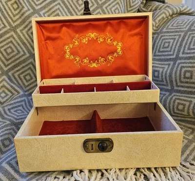 VINTAGE Ivory Jewellery Box by PHILIPP - Appt to Royal Sweedish Court WITH KEY! - Image 1 of 4