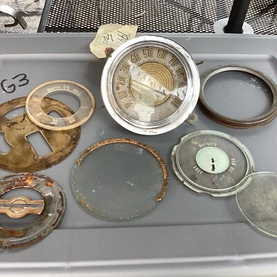 Ford Super Deluxe 1948 1947 velocímetro y cristal de tablero Foto 1 de 4