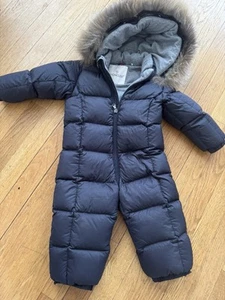 Schneeanzug Moncler 12-18M dunkelblau mit Fellkapuze - Bild 1 von 9