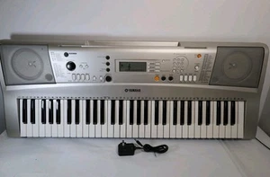 Yamaha Electronic Keyboard Portatone PSR-E313 Tested and Working - Afbeelding 1 van 7