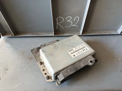 Opel Omega B Centralina Motore ECU Bosch 90492383HJ 0261203589 - Immagine 1 di 4