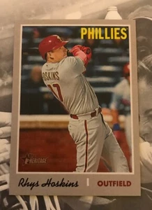 2019 RHYS HOSKINS TOPPS HERITAGE ACTION POSE VARIATION - SP MINT NEW PHILLIES - Picture 1 of 2