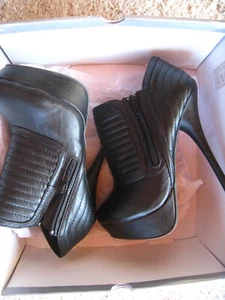 New Size 7.5M Shoe Dazzle BLACK Stiletto Pump High Heel Platform Shoes NEEMA  4" - Picture 1 of 5