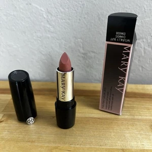 Mary Kay Gel halbglänzender Lippenstift natürlich poliert volle Größe 094608 0,13 Oz. NEU - Bild 1 von 3