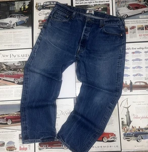 Vintage LEVI'S 501 Button Fly Straight Leg Jeans, Mens 42 x 32, Blue USA - Picture 1 of 11