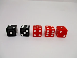 Risk Lord of the Ring Trilogy Edition 5 Dice (2 Black 3 Red)  Part 2003 LOTR - Picture 1 of 4