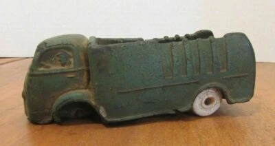 VINTAGE AUBURN Toys Vintage Rubber Farm GREEN TRUCK - Image 1 of 4