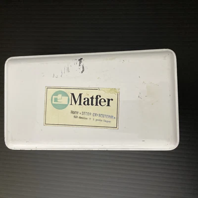 Juego de decoración de pasteles de colección: 15 puntas de tubería solo en lata una lata Matfer Foto 1 de 4