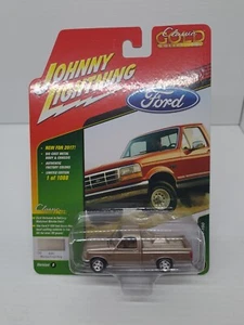 Johnny Lightning 2017 Classic Gold 1993 Ford F-150 1 of 1088 Limited Edition New - Picture 1 of 7