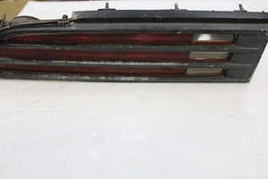 Conjunto de luces traseras PONTIAC FIREBIRD TRANS AM SKYBIRD Izquierda 74 75 76 77 78 - Imagen 1 de 10