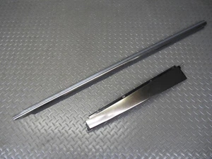 94-99 MERCEDES W140 REAR LEFT DOOR B PILLAR & WINDOW TRIM MOLDING SILVER SET OEM - Picture 1 of 17