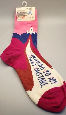 Calcetines Q azules - Crew para mujer - Heading to my next error - Talla 5-10 Foto 1 de 4