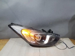 2014 Hyundai Elantra GT i30 GD Right Xenon Headlight 92102A5100 - Picture 1 of 6