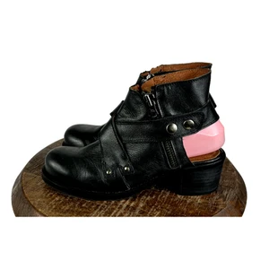 SixtySeven Booties Womens 8 Daisy Floater Ankle Black Leather Side Zipper - Picture 1 of 12