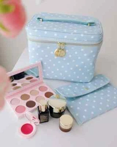 Estee Lauder x Laduree Makeup Eyeshadow Coffret 2025 limited to Japan - Picture 1 of 14