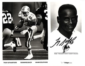 SIGNED PHOTO TROY STRADFORD, MIAMI DOLPHINS RUNNING BACK - Picture 1 of 1
