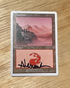 VTG 1999 MTG Magic The Gathering Mountain Land Card Signed By Rob Alexander - Picture 1 of 2