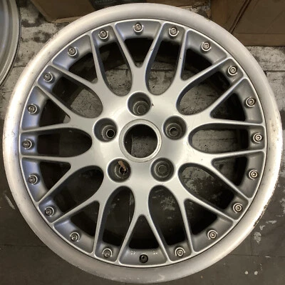 Llanta trasera plateada 18x10 CNC plateada para Porsche 911 Boxster 99 00 01 02 03 04 67241 OEM Foto 1 de 4