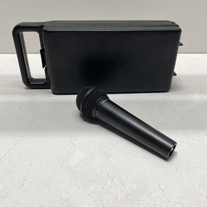 Behringer Black Dynamic Electric Microphone with Case - Photo 1/6
