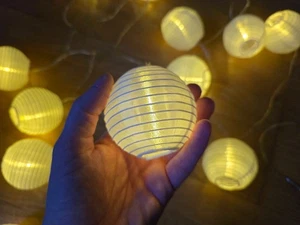 Mini 12er Lampion Lichterkette mit Batterie Laterne - warmweiß - Bild 1 von 4