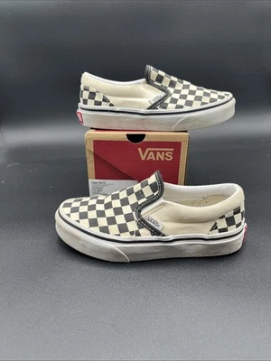 Quadriculado Vans Classic tamanho infantil/juvenil, 13,5 VN000ZBUE01 - Imagem 1 de 4