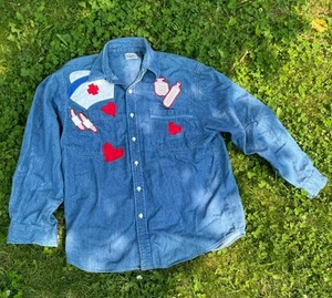 Vintage Lightweight Denim Shirt Nurse Custom Embroidered Button Down M - Picture 1 of 6