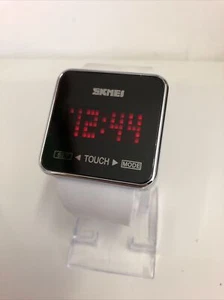 Skmei Touch Digital “Champion” Fashion Watch - white silicone rubber strap - Picture 1 of 7