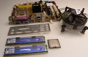 Mainboard, ASUS P5GC-MX mit CPU Intel 6600, Blende, DDR2 2x2GB, CPU Kühler #001 - Bild 1 von 5