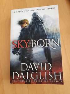 David Dalglish Skyborn (Seraphim Book ONE / Band 1 in englisch) 9780316302685 - Bild 1 von 3