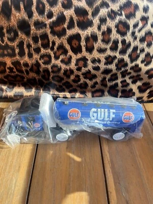 Gulf 1920 Pierce Arrow Cab & Tanker Trailer Regular Edition - Image 1 of 3