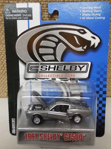 SHELBY COLLECTIBLES 1967 FORD MUSTANG GT500 GRAU SCHWARZ STREIFEN DIECAST AUTO 1:64 - Bild 1 von 9
