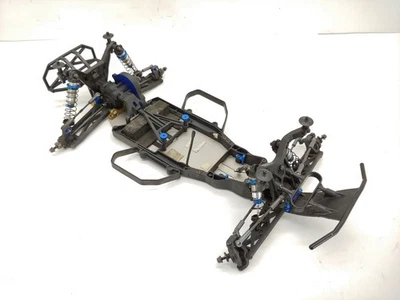 Chasis deslizante Team Associated SC5m 1/10 2x2 camión recorrido corto usado Foto 1 de 4