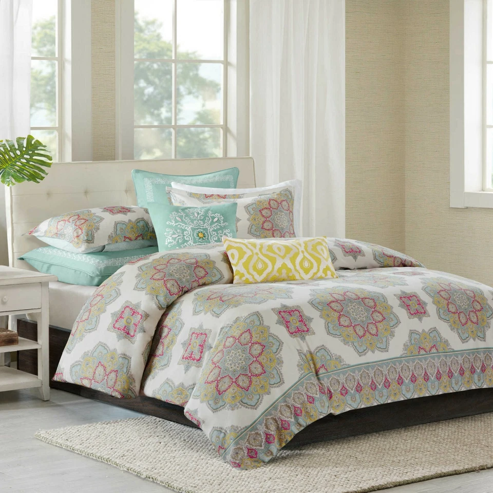 Funda nórdica Echo Design New York Pattern Indira roja DOBLE 72 pulgadas x 90 pulgadas  Foto 1 de 1