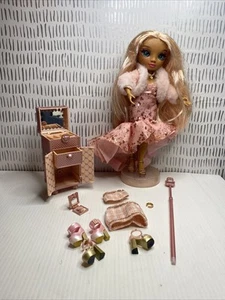 Rainbow High Vision Divas Sabrina St. Cloud Doll & Accessories- Loose/Incomplete - Picture 1 of 14