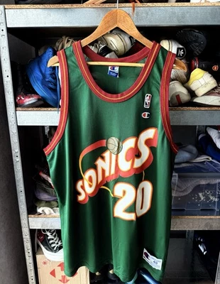 VINTAGE SONICS CHAMPION GARY PAYTON SOCCER JERSEY NBA MENS SZ 48 #20 GREEN - Image 1 of 4