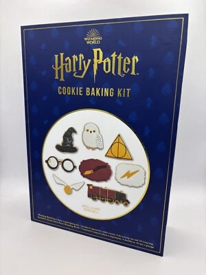 Kit de cozimento de biscoitos Harry Potter Williams Sonoma cortadores mundo mágico caixa aberta - Imagem 1 de 4
