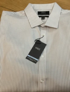 Camicia M&S regular fit non ferrosa neutra/bianca a righe 2XL nuova con etichetta. - Foto 1 di 5
