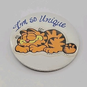 Garfield Sleeping "Soy tan único" 1978 botón pin insignia pinback dibujos animados vintage  - Imagen 1 de 5