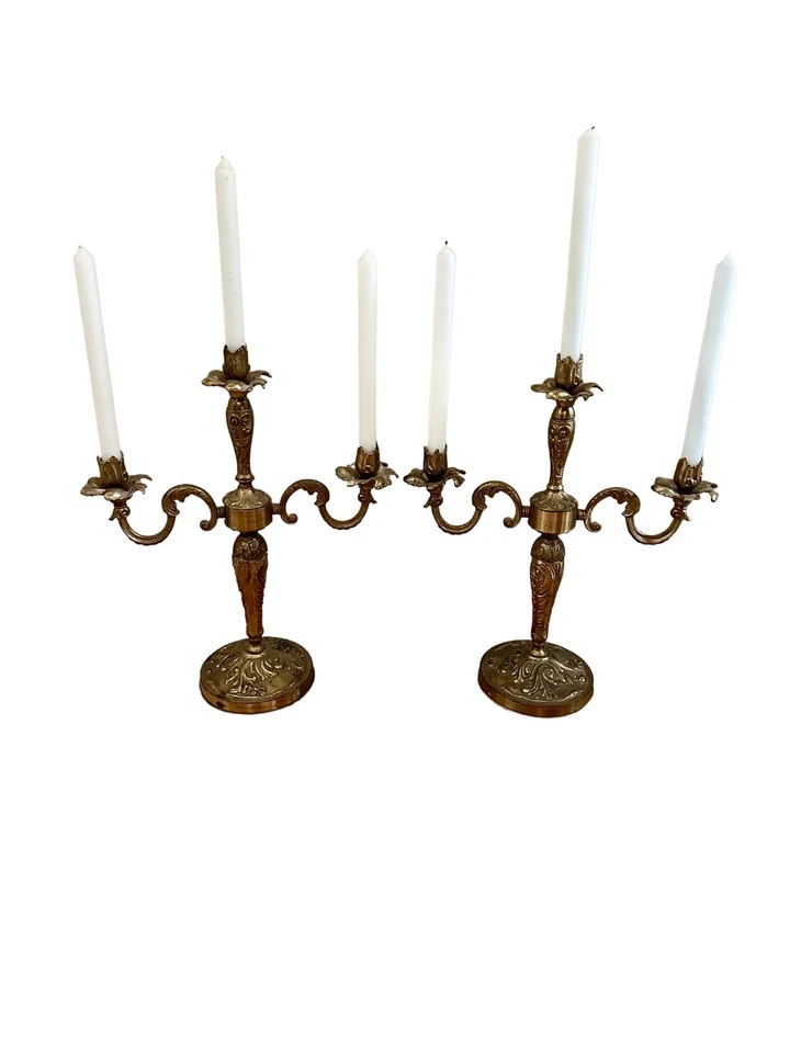 PAREJA DE CANDELABROS ESTILO VICTORIANO BRONCE TRES LUCES Foto 1 de 4