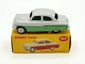 Dinky Nº164 Vauxhall Cresta berlina gris/verde en caja todo original 1957-60 - Imagen 1 de 20