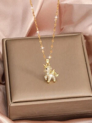 Cadenas de Oro 10K ® Joyeria para Mujer Gargantilla Collar con Dije Unicornio - Image 1 of 4