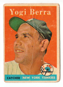 Topps 1958 Yogi Berra #370 New York Yankees
