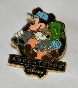 Prendedor Adventures by Disney Mickey Mouse Senderismo Camping PP159708 (¡Envío Rápido!) - Imagen 1 de 7