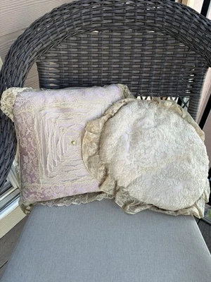 2 винтажные кружевные декоративные подушки Cottage Core овальные и квадратные - Изображение 1 из 4