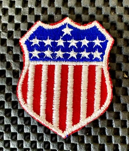 UNION PACIFIC BORDADO COSER SOLO PARCHE CARGA FERROVIARIA 2" X 2 1/2" NOS - Imagen 1 de 2