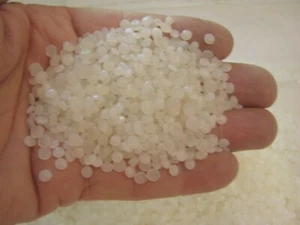 Tumble polishing plastic pellets clean and new 1 pound lot - Picture 1 of 2