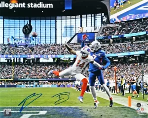 Stefon Diggs & Trevon Diggs Autographed Bills/Cowboys Signed 16x20 Photo Beckett - Picture 1 of 1