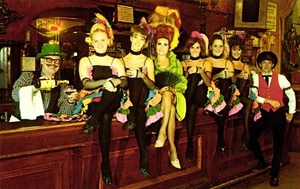 Postcard ladies at the Long branch saloon boot hill dodge city Kansas - Imagen 1 de 2